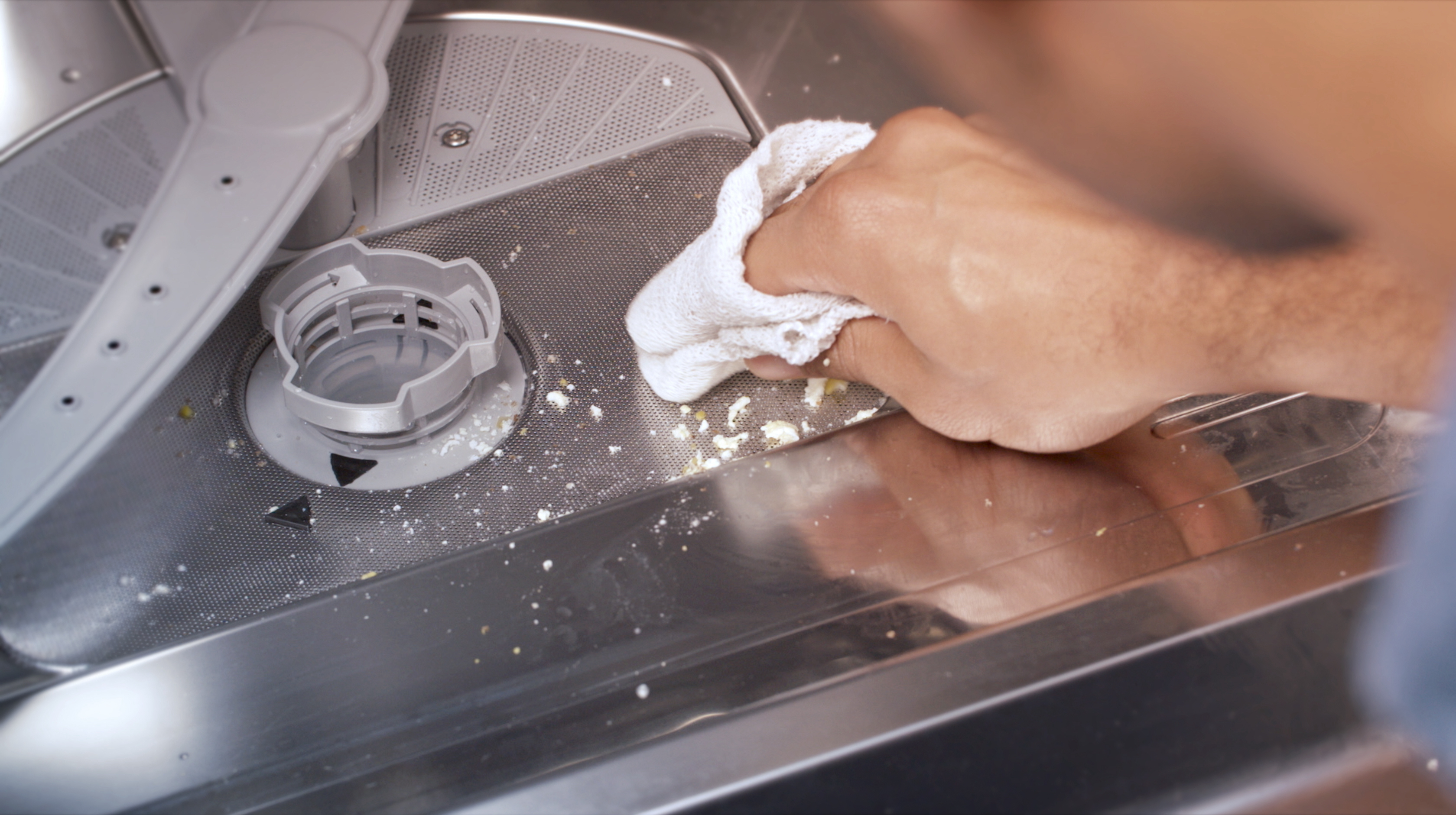How to Clean Your Bosch Dishwasher